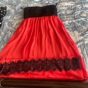 Beautiful red dress for a special occasion or just to go out. Size L for $4
